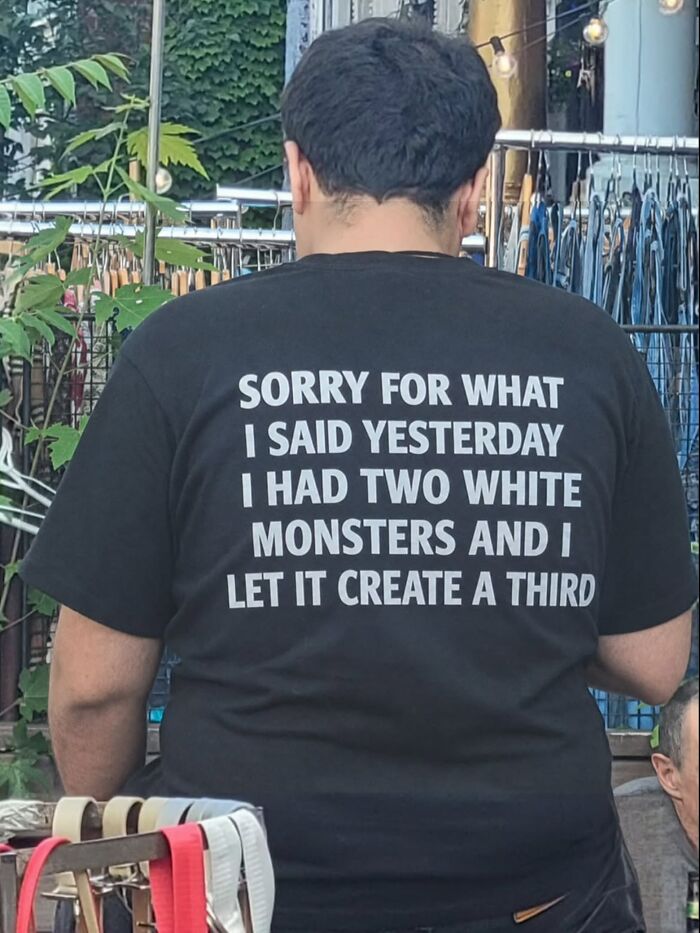 “I Have Mental Illinois”: 64 Iconic Shirts People Wore In Public That Absolutely Went Hard (New Pics) “I Have Mental Illinois”: 64 Iconic Shirts People Wore In Public That Absolutely Went Hard (New Pics)