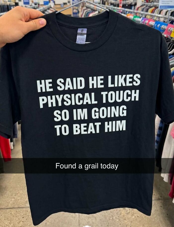 “I Have Mental Illinois”: 64 Iconic Shirts People Wore In Public That Absolutely Went Hard (New Pics) “I Have Mental Illinois”: 64 Iconic Shirts People Wore In Public That Absolutely Went Hard (New Pics)