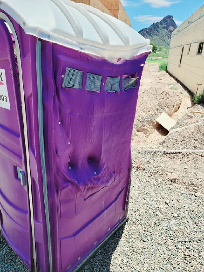 47 Pics Showing Summer Melting And Ruining Everything And Anything