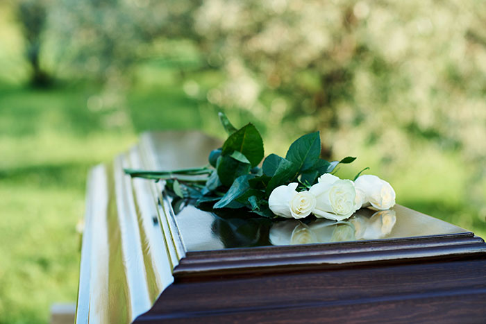 56 Heartbreaking Deaths People Say They’ll Never Get Over