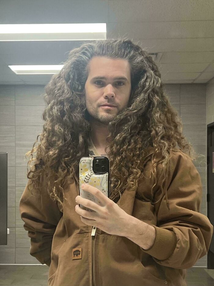62 Long-Haired Guys Who Totally Nailed The Look (New Pics) 62 Long-Haired Guys Who Totally Nailed The Look (New Pics)