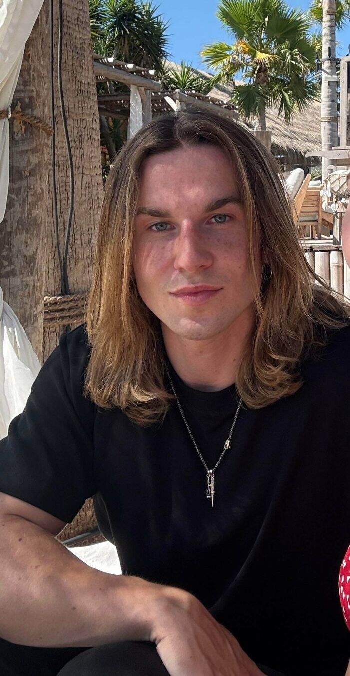 62 Long-Haired Guys Who Totally Nailed The Look (New Pics) 62 Long-Haired Guys Who Totally Nailed The Look (New Pics)