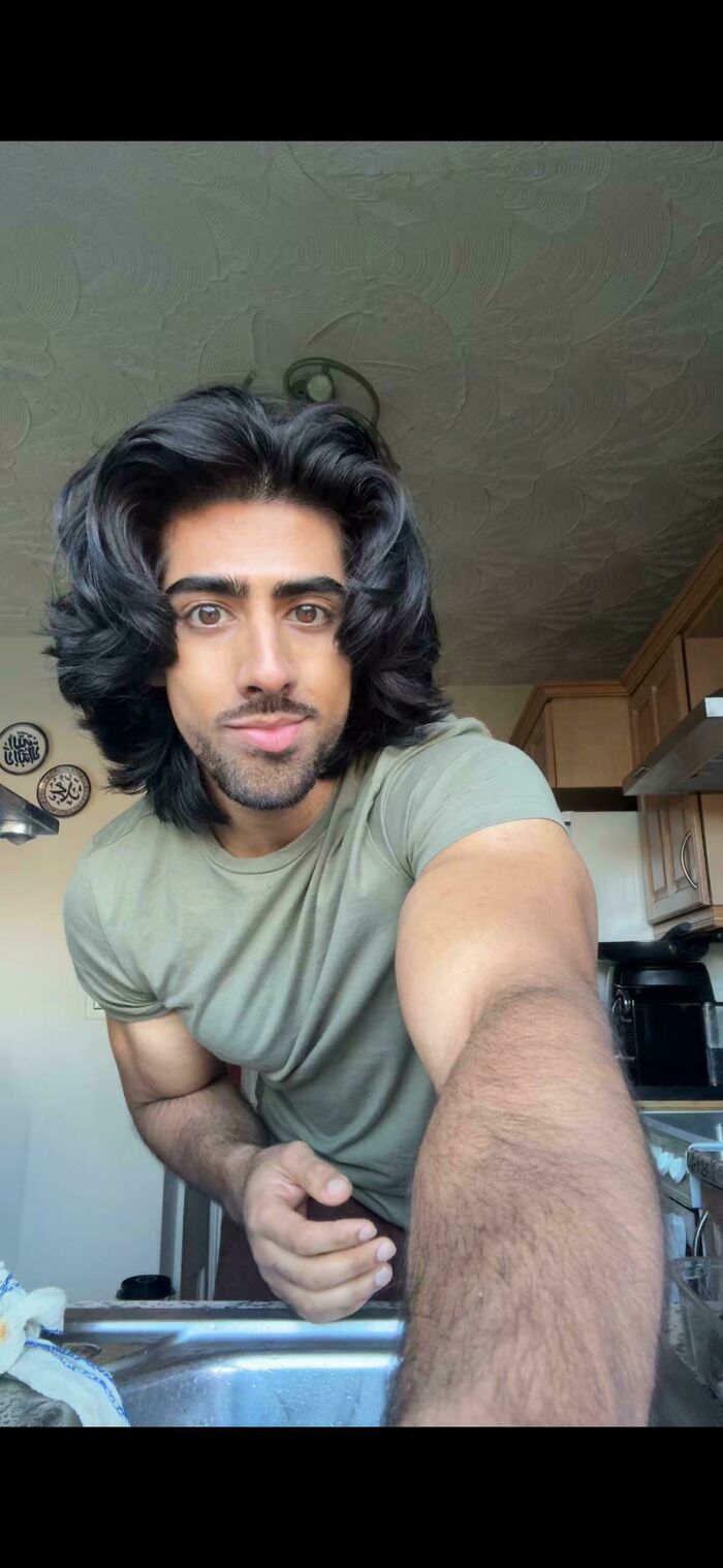 62 Long-Haired Guys Who Totally Nailed The Look (New Pics) 62 Long-Haired Guys Who Totally Nailed The Look (New Pics)