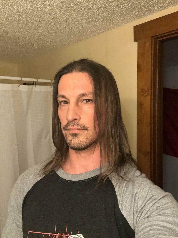 62 Long-Haired Guys Who Totally Nailed The Look (New Pics) 62 Long-Haired Guys Who Totally Nailed The Look (New Pics)