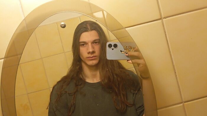 62 Long-Haired Guys Who Totally Nailed The Look (New Pics) 62 Long-Haired Guys Who Totally Nailed The Look (New Pics)