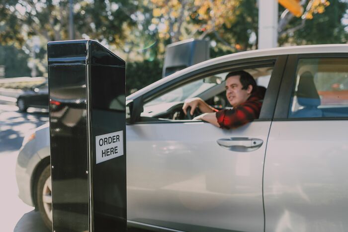 42 Crazy Things Customers Said At A Drive-Through That They Didn&rsquo;t Think The Employee Could Hear