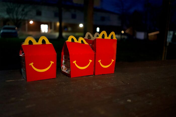 42 Crazy Things Customers Said At A Drive-Through That They Didn&rsquo;t Think The Employee Could Hear