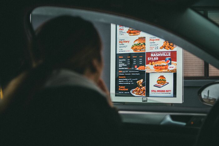42 Crazy Things Customers Said At A Drive-Through That They Didn&rsquo;t Think The Employee Could Hear