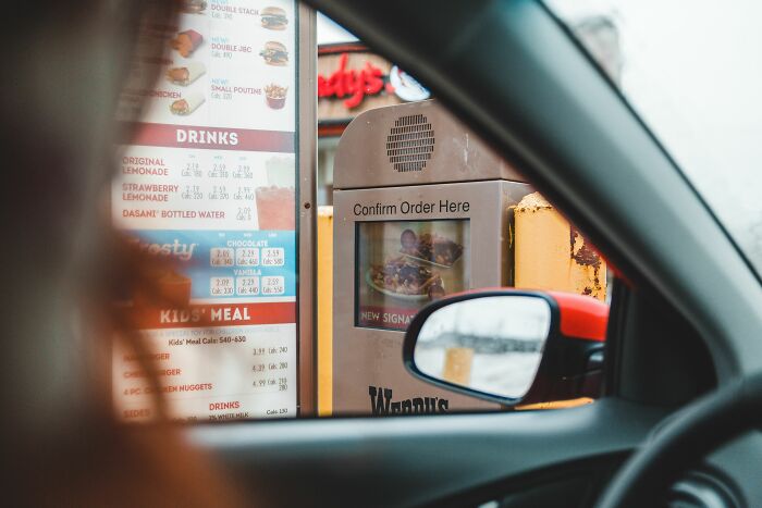 42 Crazy Things Customers Said At A Drive-Through That They Didn&rsquo;t Think The Employee Could Hear