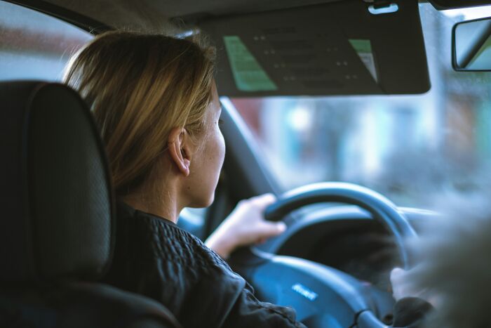 42 Crazy Things Customers Said At A Drive-Through That They Didn&rsquo;t Think The Employee Could Hear