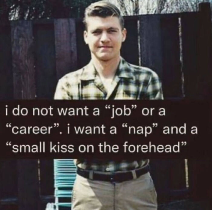 82 LinkedIn Memes For Anyone Who&rsquo;s Forgotten What Work-Life Balance Feels Like (New Pics)