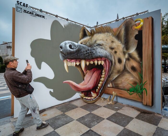 This French Artist Turns Ordinary Walls Into Mind-Bending 3D Illusions (28 New Pics) This French Artist Turns Ordinary Walls Into Mind-Bending 3D Illusions (28 New Pics)