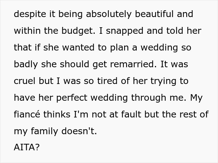 Mom Exposes Herself As A Homophobe After Trying To Take Over Daughter’s Wedding Mom Exposes Herself As A Homophobe After Trying To Take Over Daughter’s Wedding