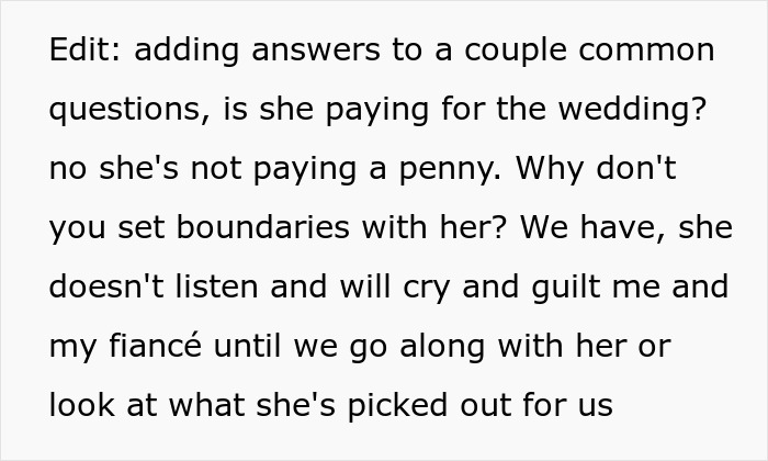 Mom Exposes Herself As A Homophobe After Trying To Take Over Daughter’s Wedding Mom Exposes Herself As A Homophobe After Trying To Take Over Daughter’s Wedding