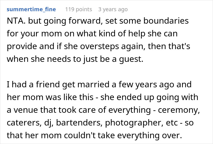 Mom Exposes Herself As A Homophobe After Trying To Take Over Daughter’s Wedding Mom Exposes Herself As A Homophobe After Trying To Take Over Daughter’s Wedding