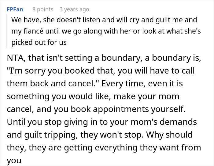 Mom Exposes Herself As A Homophobe After Trying To Take Over Daughter’s Wedding Mom Exposes Herself As A Homophobe After Trying To Take Over Daughter’s Wedding