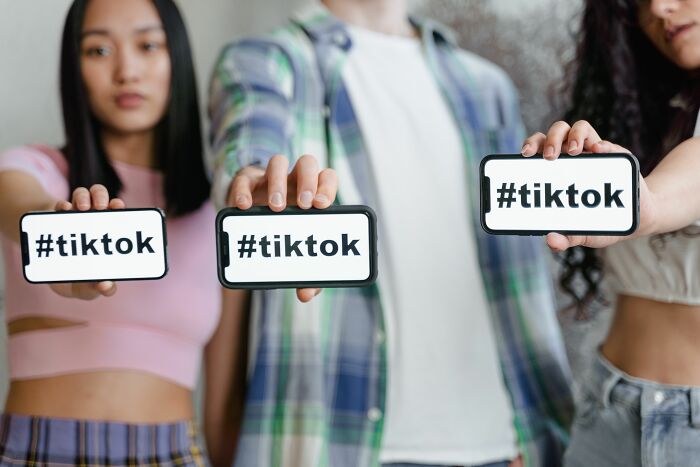 From &lsquo;Brainrot&rsquo; To &lsquo;Situationship&rsquo;: Try To Decode This TikTok & Gen Z Internet Slang Challenge