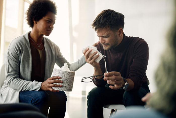 Guy Mourns His Marriage After Realizing That Wife Opened It Just To Be With Colleague Guilt-Free Guy Mourns His Marriage After Realizing That Wife Opened It Just To Be With Colleague Guilt-Free