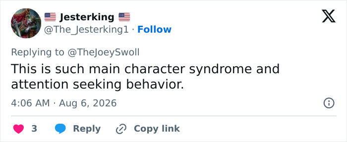 Joey Swoll Intervenes After Influencer Repeatedly Shames People For Looking At Her While Filming In Public Joey Swoll Intervenes After Influencer Repeatedly Shames People For Looking At Her While Filming In Public