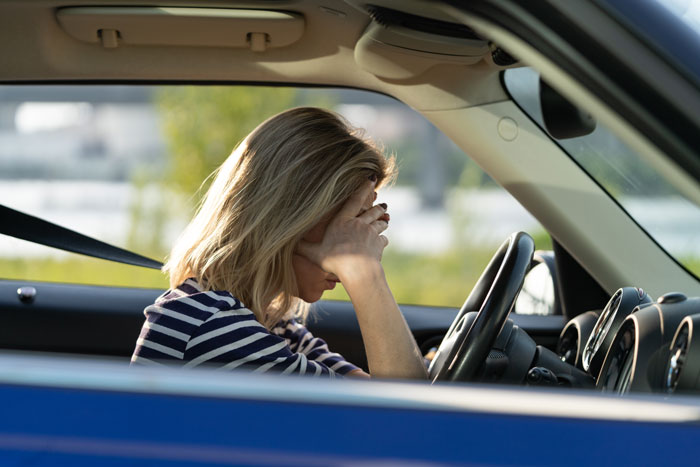 Racist Driver Contacts Police Certain She Is The Victim And Watches The Situation Completely Flip Racist Driver Contacts Police Certain She Is The Victim And Watches The Situation Completely Flip