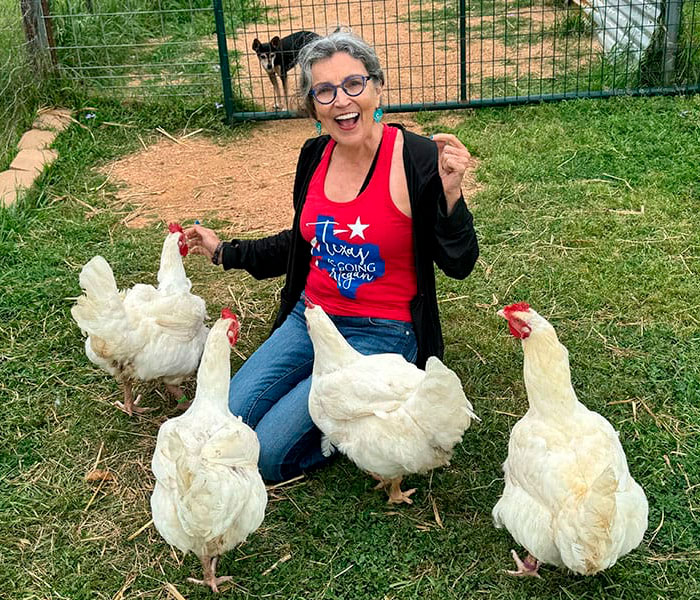 Vegan Wife Of Cattle Rancher Fights Husband To Turn His Farm Into A Sanctuary: “Those Cows Became Family” Vegan Wife Of Cattle Rancher Fights Husband To Turn His Farm Into A Sanctuary: “Those Cows Became Family”