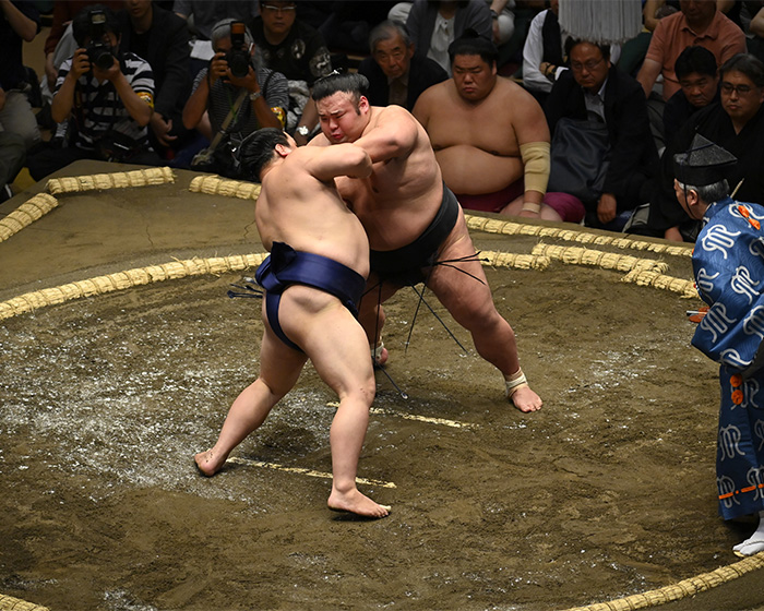 Sumo Wrestling Champion Stuns With Weight Loss Transformation After Retirement: “Freakishly Disciplined” Sumo Wrestling Champion Stuns With Weight Loss Transformation After Retirement: “Freakishly Disciplined”