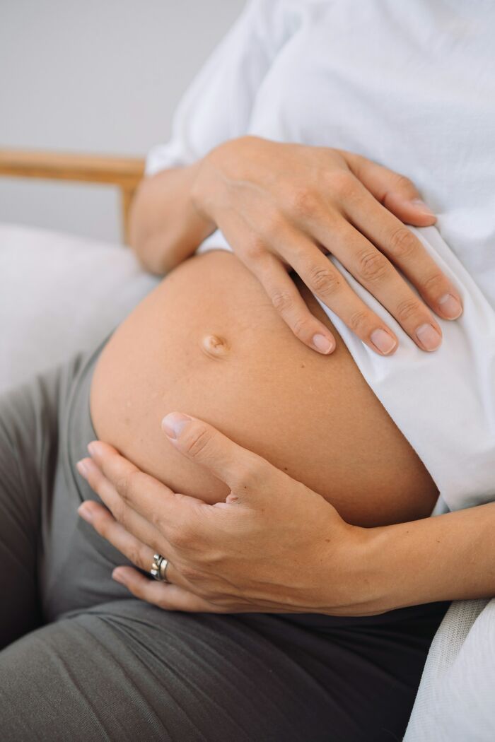54 Moms Open Up About The Brutal Things Their Bodies Endured To Give Birth 54 Moms Open Up About The Brutal Things Their Bodies Endured To Give Birth