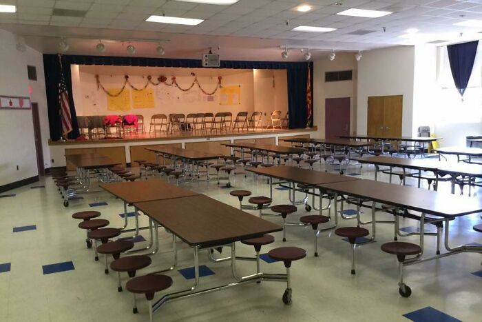 75 Things You Probably Remember From School That Kids Today Will Never Experience (New Pics) 75 Things You Probably Remember From School That Kids Today Will Never Experience (New Pics)