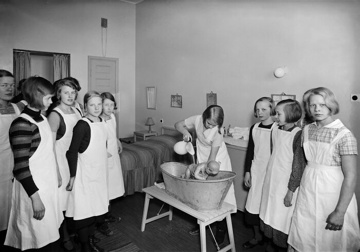 75 Things You Probably Remember From School That Kids Today Will Never Experience (New Pics) 75 Things You Probably Remember From School That Kids Today Will Never Experience (New Pics)
