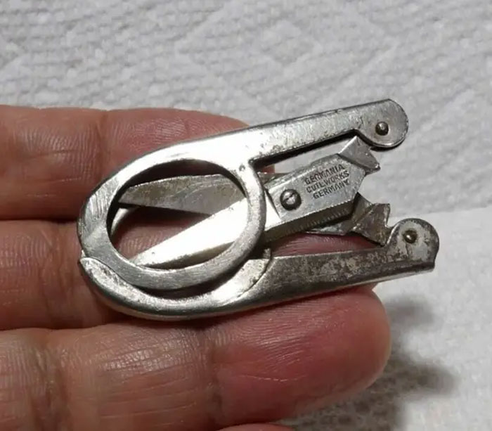 75 Things You Probably Remember From School That Kids Today Will Never Experience (New Pics) 75 Things You Probably Remember From School That Kids Today Will Never Experience (New Pics)