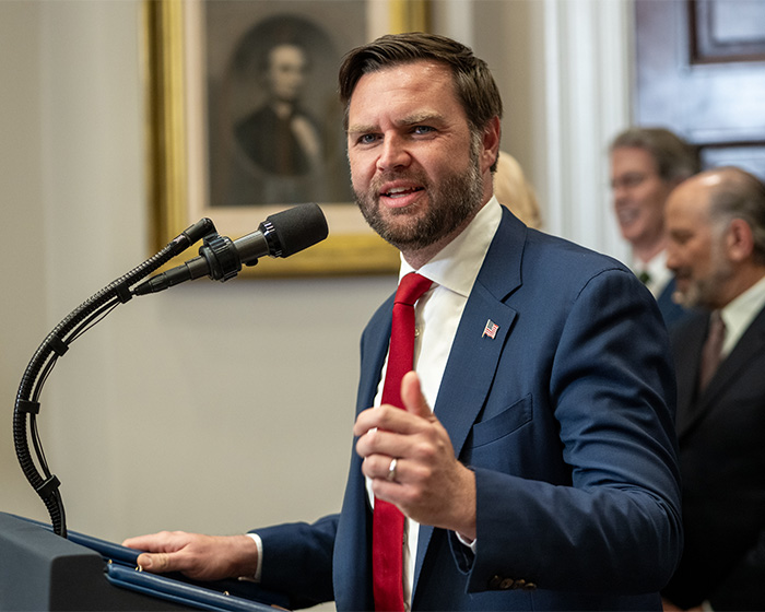 JD Vance Made Casual Comment About Newborn Son, But Critics Quickly Noticed Something They Say Doesn’t Add Up