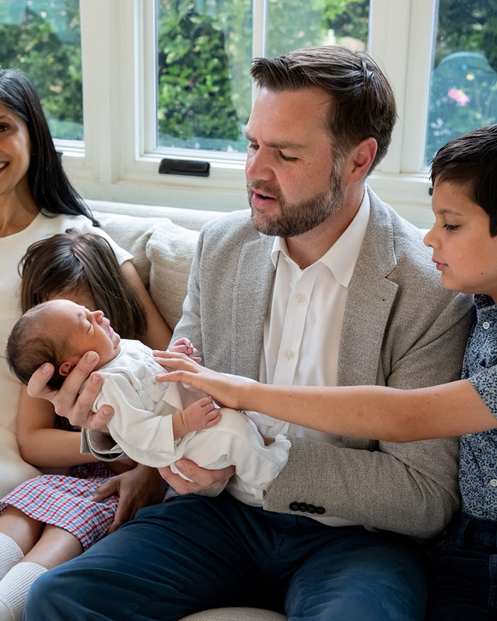 JD Vance Made Casual Comment About Newborn Son, But Critics Quickly Noticed Something They Say Doesn’t Add Up