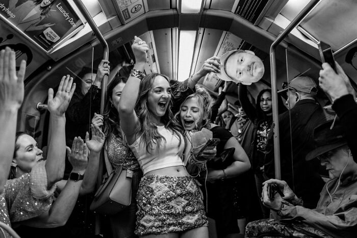 56 Of The Best Street Photos From The 2026 URBAN Photo Awards 56 Of The Best Street Photos From The 2026 URBAN Photo Awards