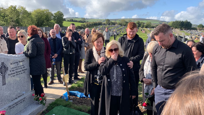 Man’s Final Wish Was To Make Everyone Laugh At His Funeral, And He Absolutely Delivered