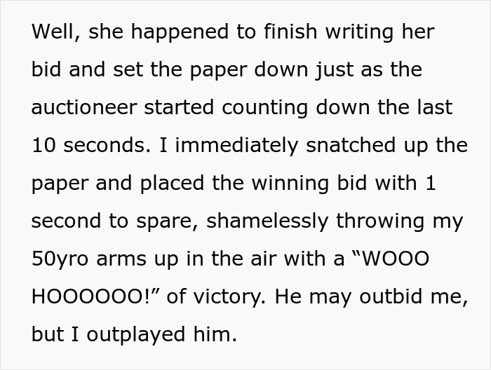 Man Turns Charity Auction Into A Competition With Helpers Bidding For Him, Guest Beats His Strategy Man Turns Charity Auction Into A Competition With Helpers Bidding For Him, Guest Beats His Strategy