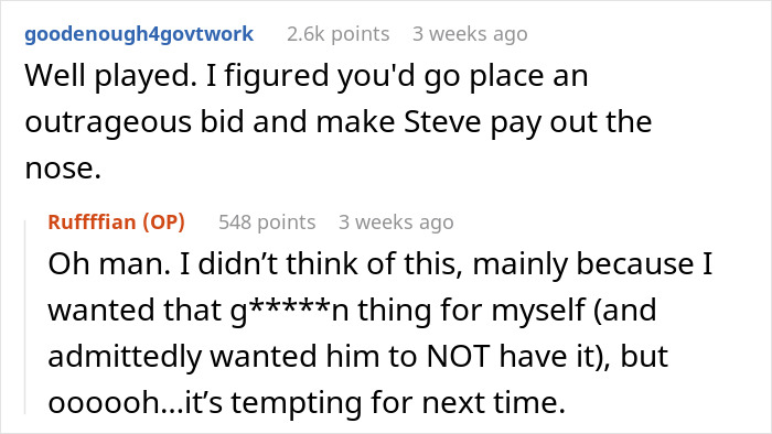 Man Turns Charity Auction Into A Competition With Helpers Bidding For Him, Guest Beats His Strategy Man Turns Charity Auction Into A Competition With Helpers Bidding For Him, Guest Beats His Strategy