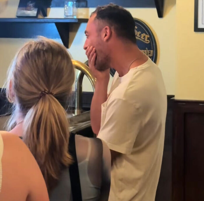 Woman’s List Of “Ten Worst Things Husband Did During Marriage” Stuns Guests At Her Divorce Party Woman’s List Of “Ten Worst Things Husband Did During Marriage” Stuns Guests At Her Divorce Party