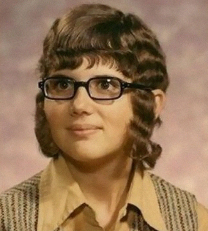83 Hairstyles That Are Certainly Bold, Just Not For Any Of The Right Reasons 83 Hairstyles That Are Certainly Bold, Just Not For Any Of The Right Reasons