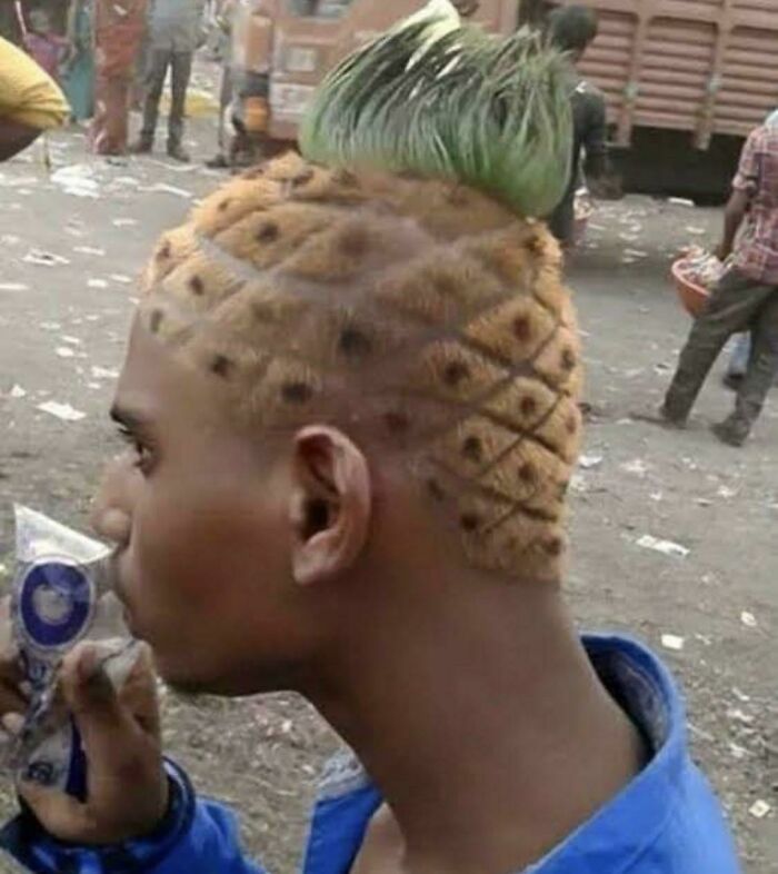 83 Hairstyles That Are Certainly Bold, Just Not For Any Of The Right Reasons 83 Hairstyles That Are Certainly Bold, Just Not For Any Of The Right Reasons