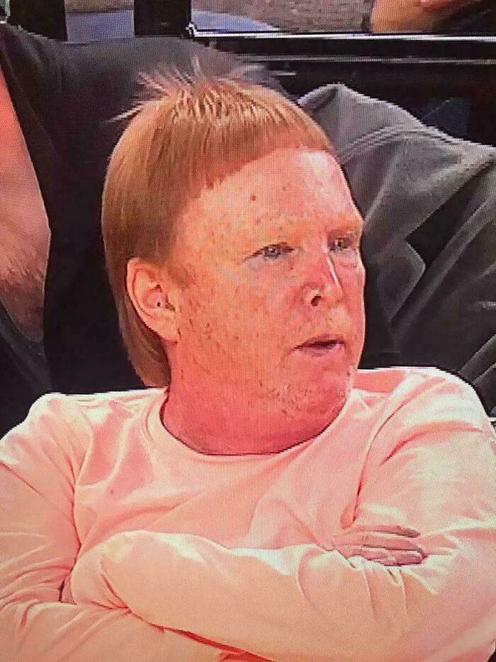 83 Hairstyles That Are Certainly Bold, Just Not For Any Of The Right Reasons 83 Hairstyles That Are Certainly Bold, Just Not For Any Of The Right Reasons