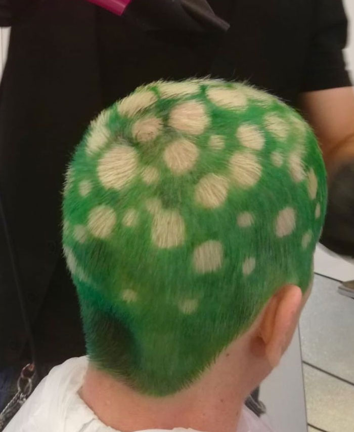 83 Hairstyles That Are Certainly Bold, Just Not For Any Of The Right Reasons 83 Hairstyles That Are Certainly Bold, Just Not For Any Of The Right Reasons
