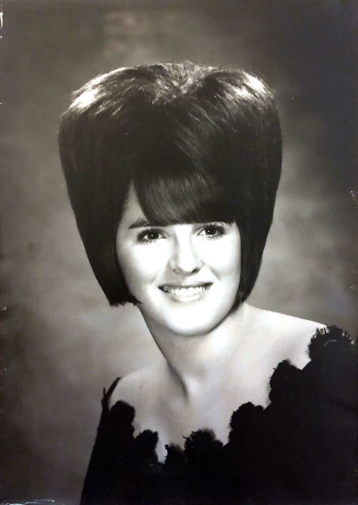 83 Hairstyles That Are Certainly Bold, Just Not For Any Of The Right Reasons 83 Hairstyles That Are Certainly Bold, Just Not For Any Of The Right Reasons