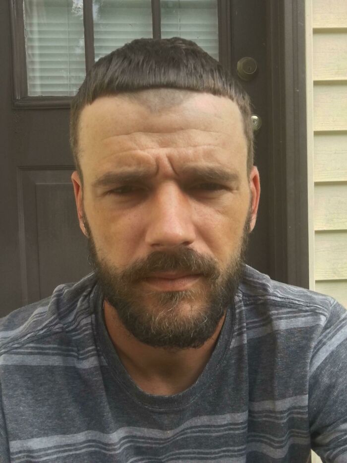 83 Hairstyles That Are Certainly Bold, Just Not For Any Of The Right Reasons 83 Hairstyles That Are Certainly Bold, Just Not For Any Of The Right Reasons