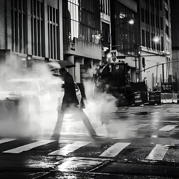 57 Photos From The Pure Street Photography Awards Capturing Life&rsquo;s Most Authentic Moments