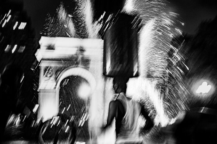 57 Photos From The Pure Street Photography Awards Capturing Life&rsquo;s Most Authentic Moments