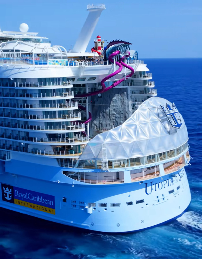 13 Bizarre Cruise Ships Incidents That Left Tourists Terrified, Featuring “Foot Fungus Lady” 13 Bizarre Cruise Ships Incidents That Left Tourists Terrified, Featuring “Foot Fungus Lady”