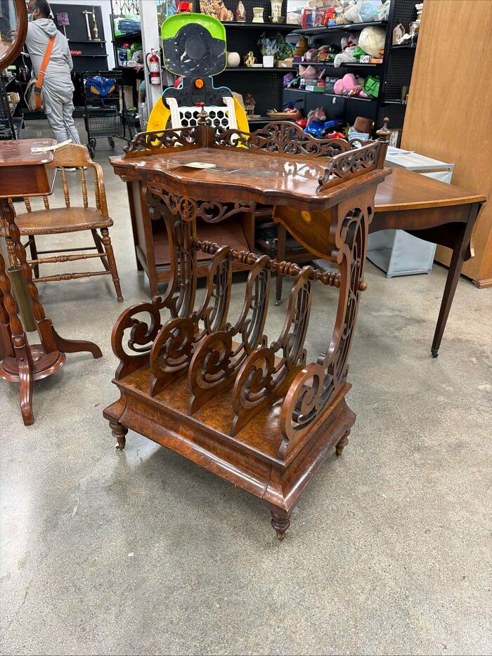 96 Times People Hit The Jackpot At The Thrift Store And It Was Too Good Not To Share (New Pics) 96 Times People Hit The Jackpot At The Thrift Store And It Was Too Good Not To Share (New Pics)