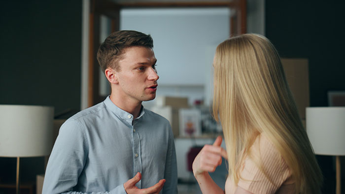 Friends Save Woman’s Life From Further Misery By Letting Her Talk Herself Into Breaking Up With Childish BF Friends Save Woman’s Life From Further Misery By Letting Her Talk Herself Into Breaking Up With Childish BF