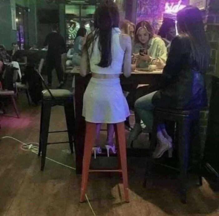 86 Real Photos That Make Your Brain Question If They Were Edited