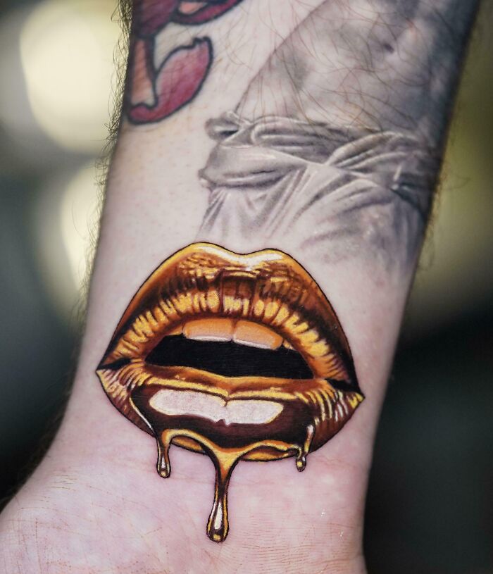 80 Stunning Tattoos These People Are More Than Happy To Wear Forever (New Pics) 80 Stunning Tattoos These People Are More Than Happy To Wear Forever (New Pics)